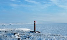 Русия започна да полага подводен оптичен кабел през Арктика 