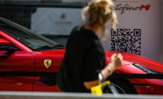 Милано извади суперколите на площада