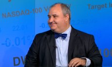 Българската икономика ускорява, рискът за бюджетна драма намалява