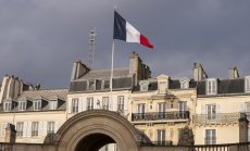 Уравнението за бюджета на Франция е почти невъзможно