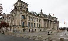 Германските министерства бяха предупредени да затворят Facebook страниците си