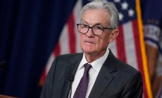 Инфлацията в САЩ се оказва упорита, докато Пауъл се отправя към Капитолия