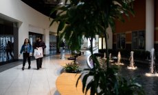 Между бурния растеж и суровата стагфлация: колко тежка може да е кризата 