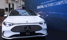 Mercedes може да се възползва от уязвимостта на Tesla в Европа