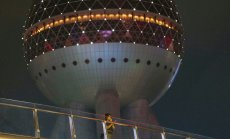 Пауъл не може вечно да игнорира "слона" в стаята