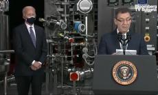 Pfizer ще осигури 120 млн дози ваксина за САЩ до края на март