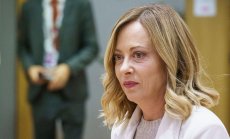 Изненадата с UniCredit може да провали плановете Мелони да създаде банков гигант