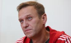 Навални призовава Европа да се насочи към милиардерите Абрамович и Усманов