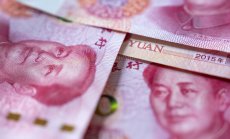 Проблемите на долара прикриват най-слабия месец за юана от 2019 г.