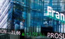 Европейските акции отбелязаха ръст, а британската икономика се сви за пръв път след пандемията