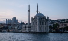 Русия води в надпреварата за строеж на следващата атомна централа в Турция