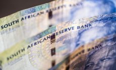 Седмицата завършва с големи пазарни сътресения заради новия щам на Covid