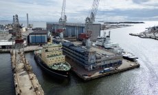 Държавите, устремени към власт в Арктика, все още нямат достатъчно ледоразбивачи