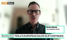 Продажбите на Tesla в Европа спаднаха, тези на BYD растат