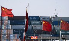 Китай налага 34% мита върху целия внос от САЩ