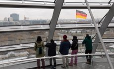 ЕЦБ: Публичните финанси на страните от еврозоната са голям риск 