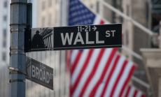 Какво предизвика разпродажбите на технологичните акции в САЩ?