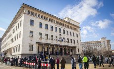 Кандидатите за гуверньор на БНБ с еднакви позиции за еврото и управлението на риска