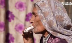 Опаковките на Amazon горят в Индия, част 3