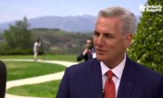 Кевин Макарти: Ще продължаваме да финансираме доставки на оръжие за Тайван