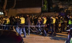 Акциите и фючърсите се понижават след протестите в Китай