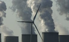 Петролните гиганти тъгуват по финансовата дисциплина, наложена от ESG