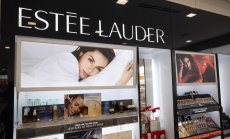 Estée Lauder очаква да увеличи продажбите си чак през 2026 г. 