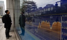 Разпродажбата на акции се задълбочава с подновяването на страховете от рецесия