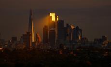 Зелените амбиции на Великобритания са последни на опашката на пазара за устойчив дълг