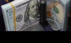 Доларът ще бъде тест за ралито на фондовия пазар през 2023 г. 