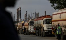 Индия изгражда устойчива на санкции верига за доставки на руски петрол