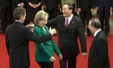 Дипломатическият хеттрик на Китай