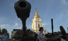 WSJ: Китайски фирми снабдяват Русия, за да може армията ѝ да продължи да се бие в Украйна