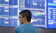 На азиатските пазари индексът Hang Seng продължава най-голямото си месечно възстановяване