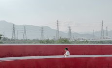 Регионите в Китай намаляват цените на електричеството, за да защитят индустриите