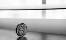 Макс Баклаян: Среброто може да поскъпне с 600% в следващите години