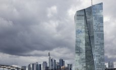 ЕЦБ: Високите оценки увеличават рисковете за стабилността