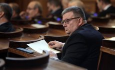 Сотир Цацаров напуска предсрочно антикорупционната комисия