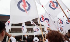 Избирателите в Сингапур прегърнаха стабилността на фона на икономическата война