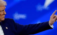 Тръмп нанесе нов търговски удар на Китай, призова и Мексико да го последва