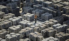 Китай ще продава още метали от резервите, за да гарантира стабилни цени