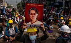 Международната общност осъди масовите кръвопролития в Мианмар