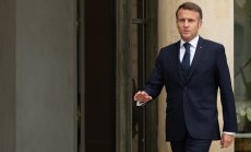 Макрон е под нарастващ натиск да намери нов френски премиер