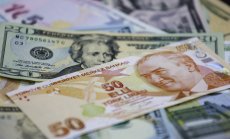 Турската лира записа най-лошия месец от март насам