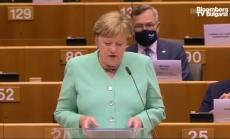 Меркел призова ЕП за компромис за помощите