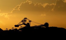 Активисти инвеститори призовават Glencore да продаде въглищните си активи