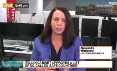 Италия одобри указ за спасяване на мигрантския план