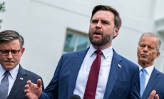 Правителството на САЩ е напът да спре работата си