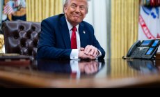 Кого точно Тръмп освобождава с митата?