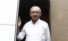 Тихият политик Кълъчдароглу ще предизвика Ердоган на изборите в Турция